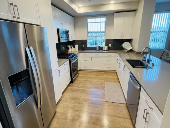 luxury furnished apartment seating area Los Angeles